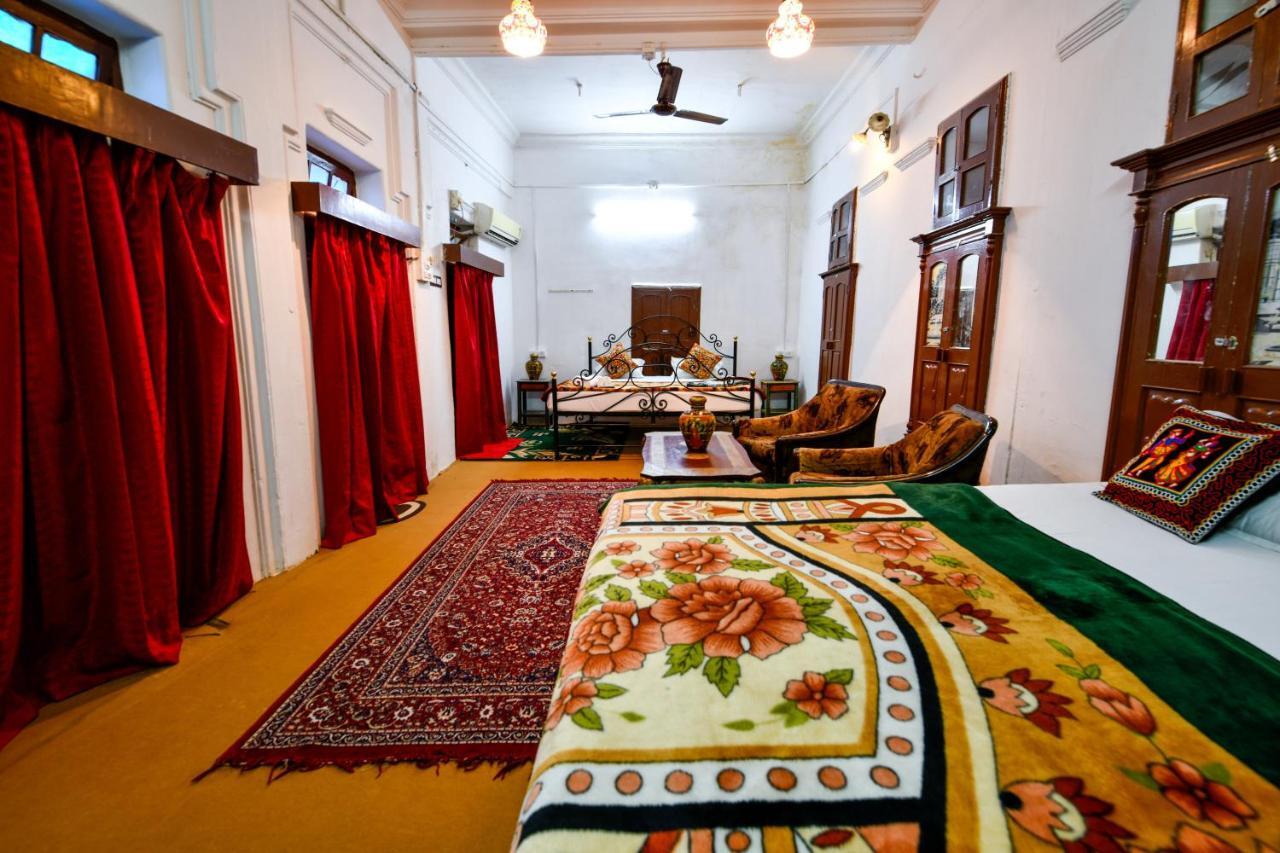 Jaswant Bhawan Home Stay Джодхпур Экстерьер фото