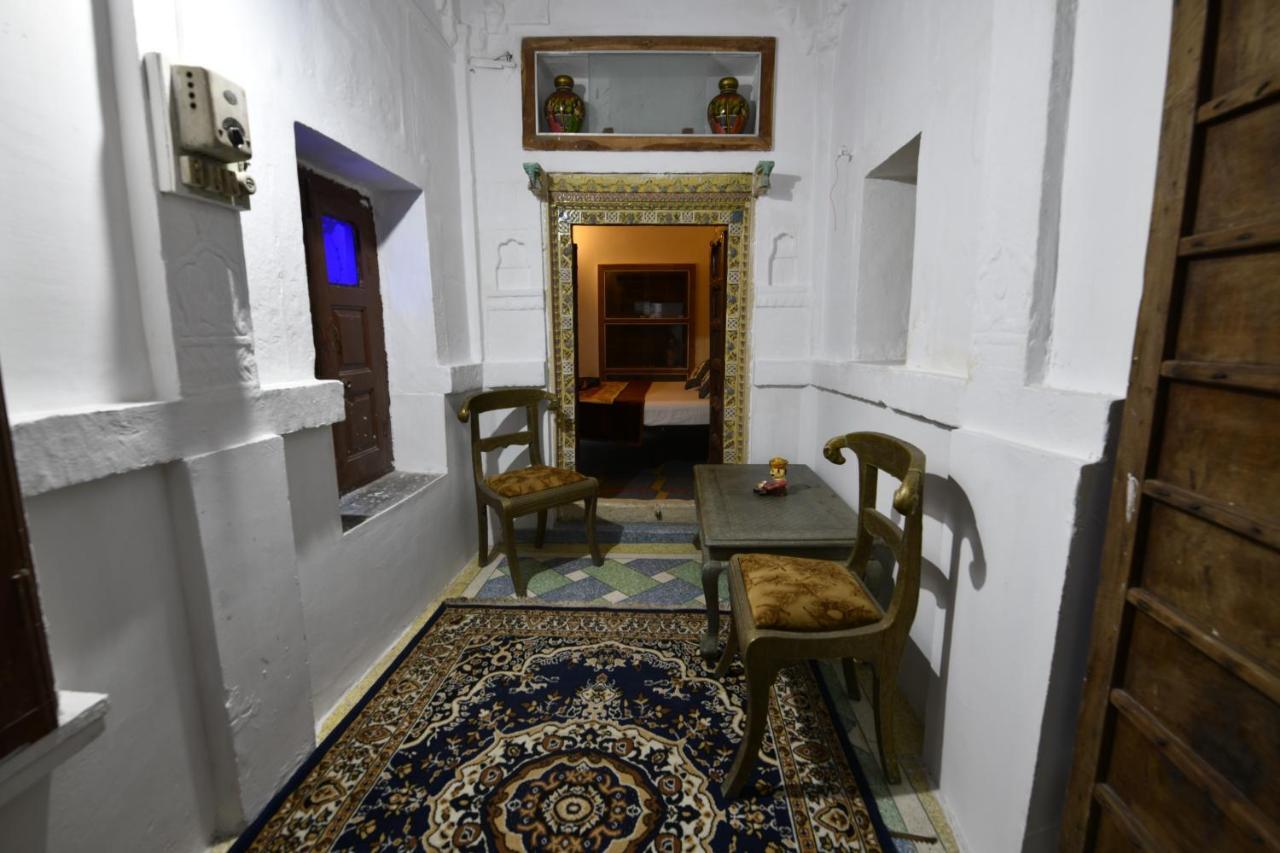 Jaswant Bhawan Home Stay Джодхпур Экстерьер фото