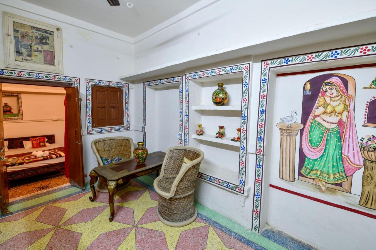 Jaswant Bhawan Home Stay Джодхпур Экстерьер фото