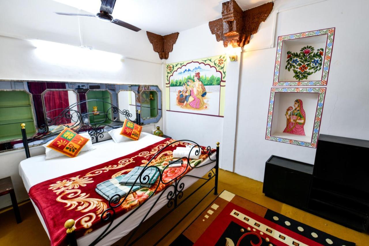 Jaswant Bhawan Home Stay Джодхпур Экстерьер фото